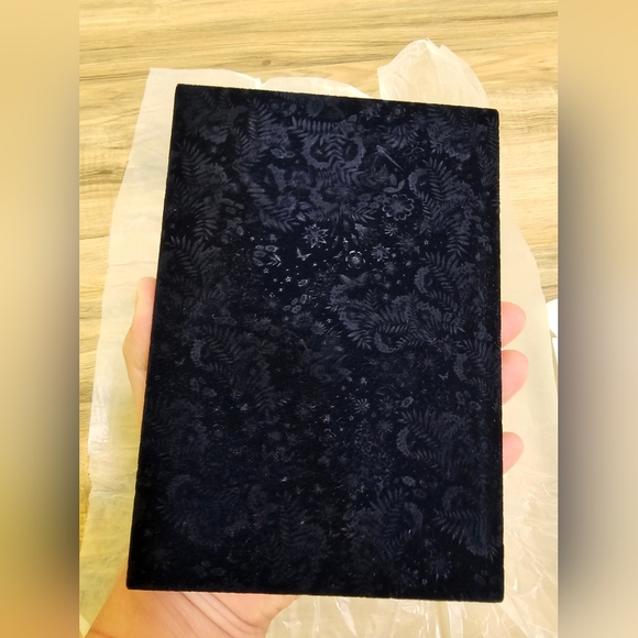 Christian Dior Novelty Notebook 2021 Velvet material birthday vip gift, GWP - Picture 5 of 10